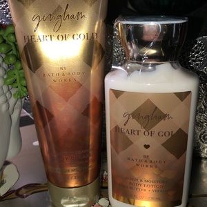 Bath and bodyworks Gingham Heart ♥️ of gold body care gift set